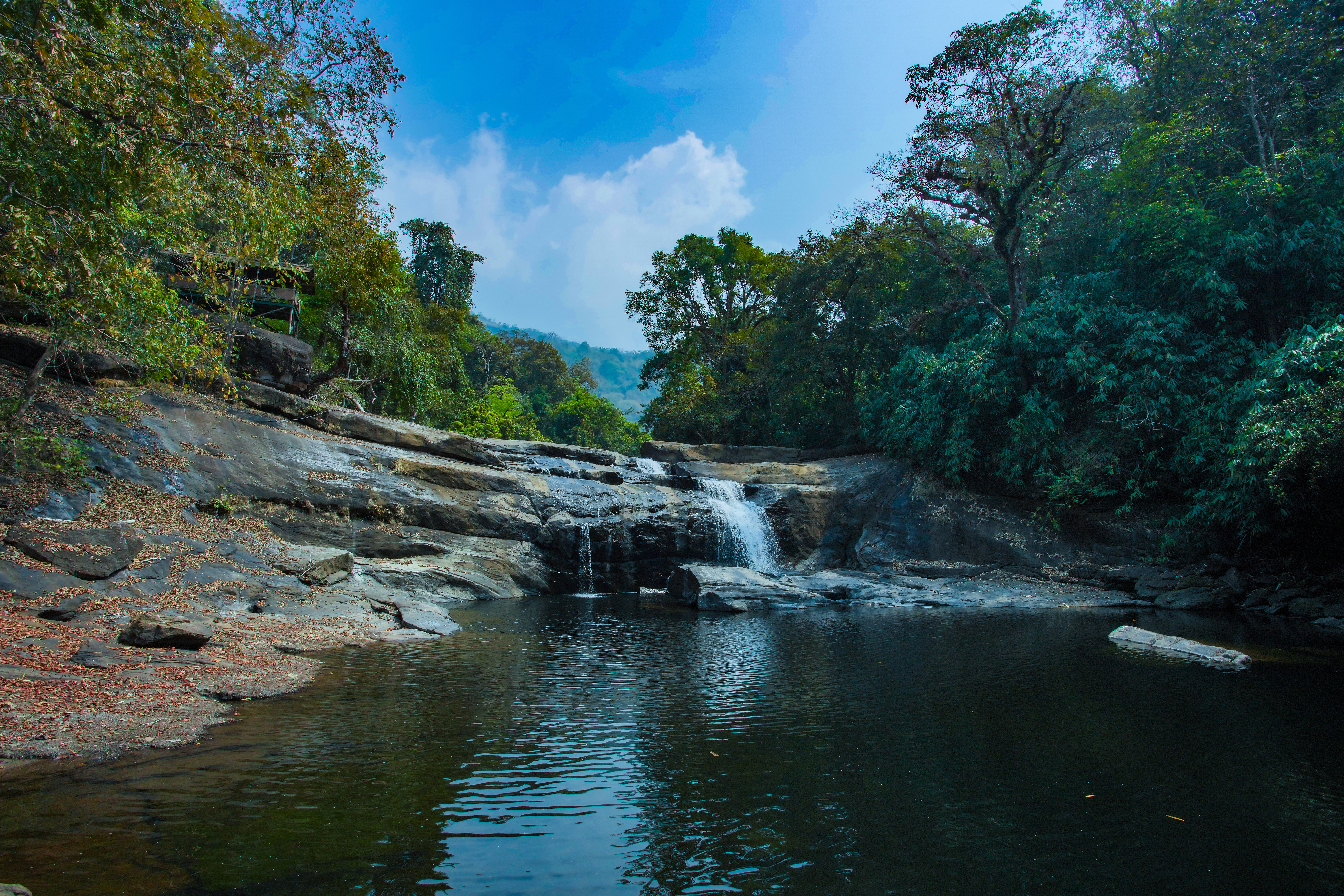 Thommankuthu Waterfalls